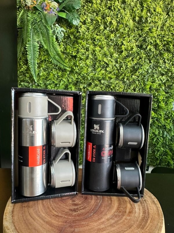 Kit Stanley Térmico 2 Peças – Garrafa 500ml + 2 Canecas